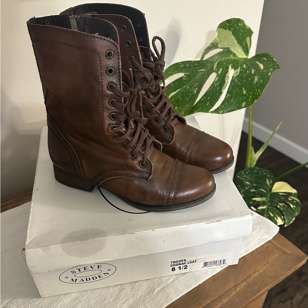 Steve Madden Women's Brown Leather Boots